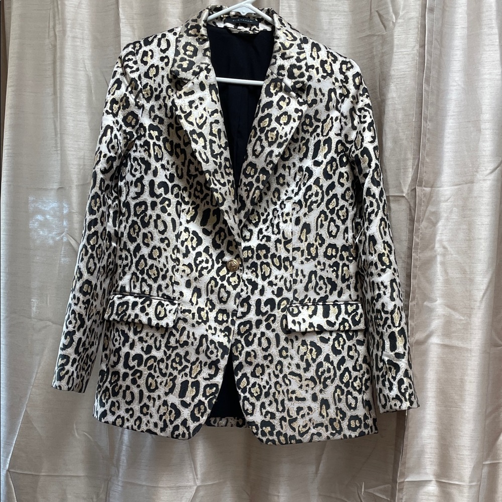 Elie Tahari Leopard Print Blazer size 8